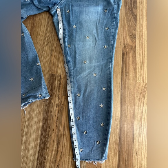 Judy Blue Stars Embroidered Jeans High Rise Stretch Skinny Light Blue 14W - Picture 10 of 13